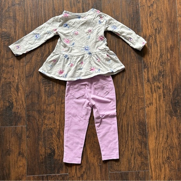 OshKosh B'Gosh Girls Long Sleeve Set Bundle - Picture 3 of 10